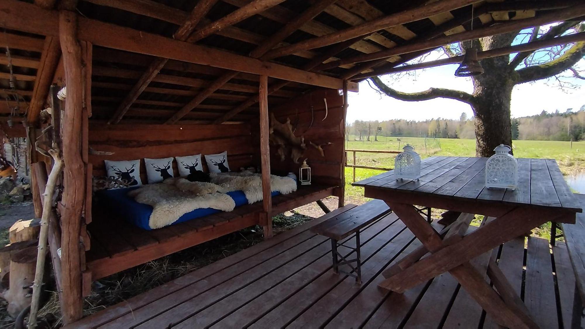 Guesthouse, Sauna & Jacuzzi In Gauja Valley - Kakukalns Straupe Kültér fotó